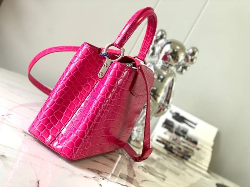 Modern Louis Vuitton Capucines BB Bags 39978