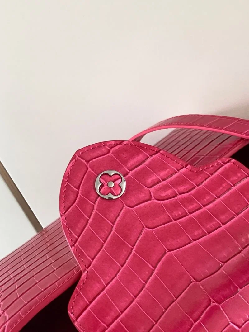 Modern Louis Vuitton Capucines BB Bags 39978