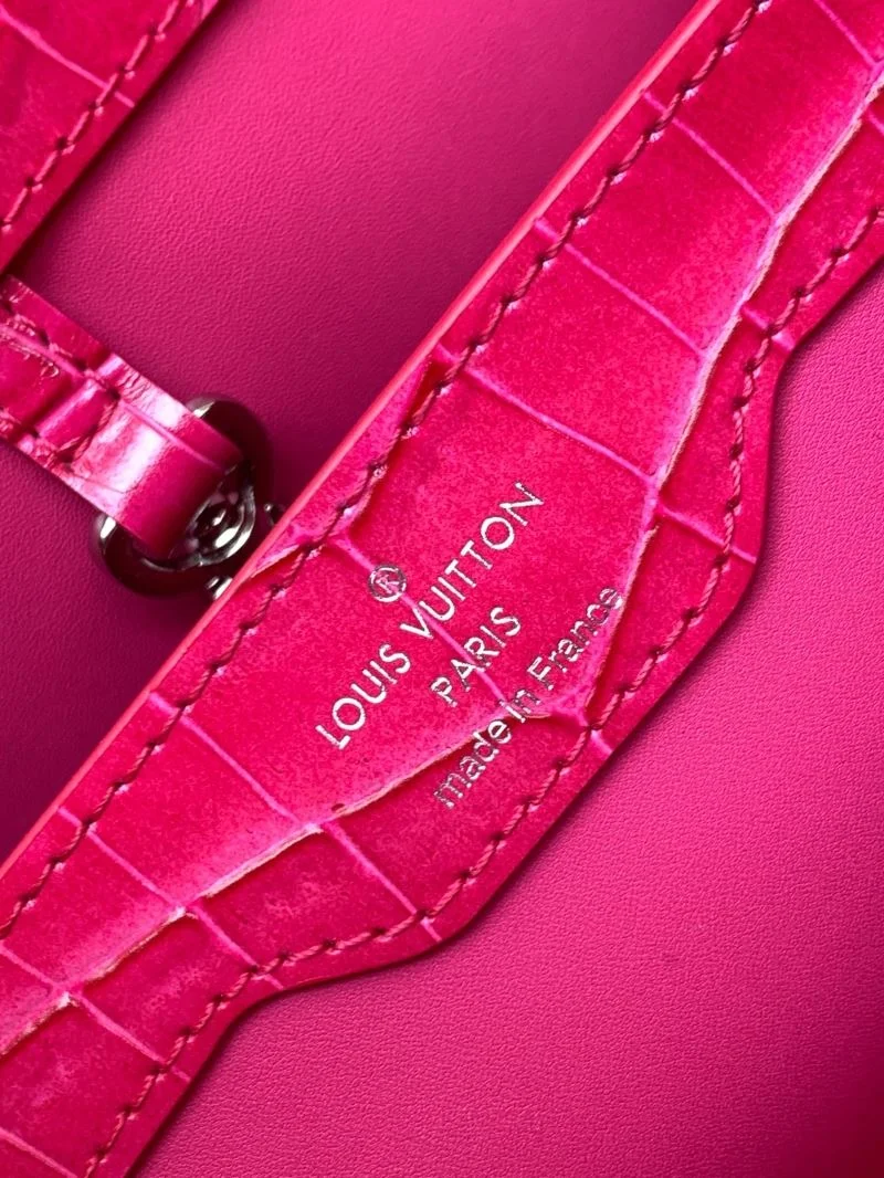 Modern Louis Vuitton Capucines BB Bags 39978