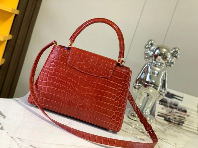 Cozy Louis Vuitton Capucines BB Bags 40034