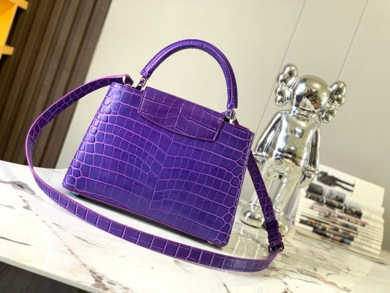 Affordable Louis Vuitton Capucines BB Bags 39976
