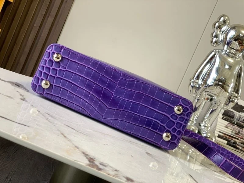 Affordable Louis Vuitton Capucines BB Bags 39976
