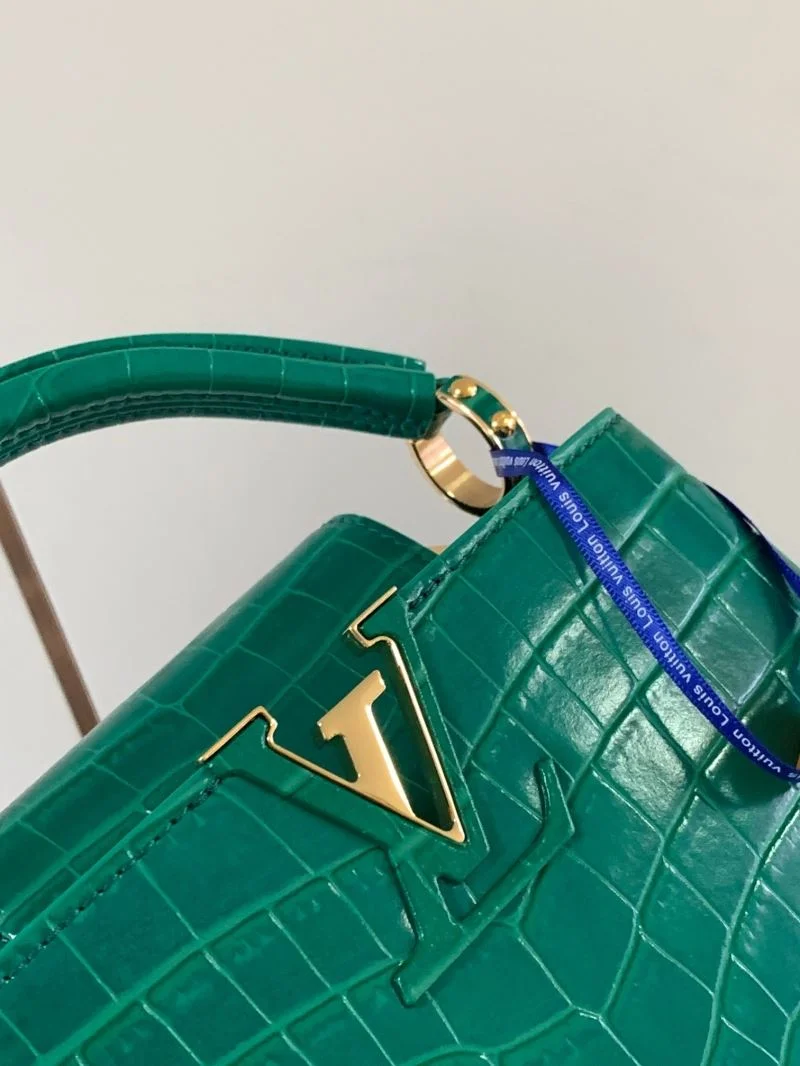 Efficient Louis Vuitton Capucines BB Bags 39975