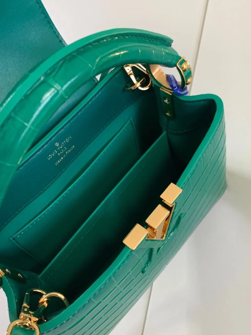 Efficient Louis Vuitton Capucines BB Bags 39975
