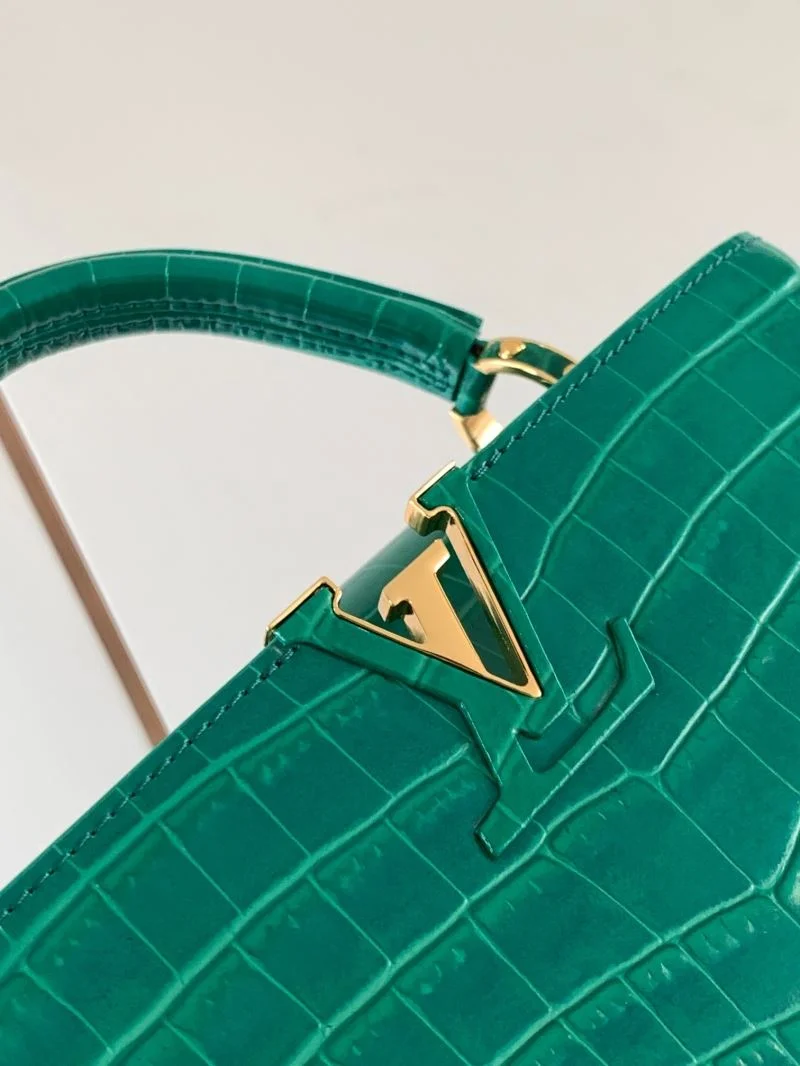 Breathable Louis Vuitton Capucines BB Bags 40011