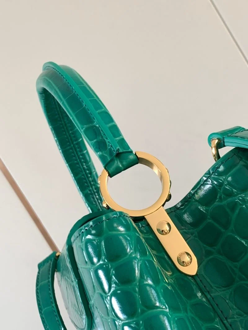Louis Vuitton Capucines BB Bags EasyCare 39973