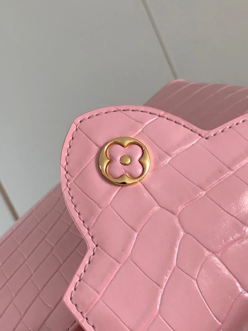BestValue Louis Vuitton Capucines BB Bags 39969