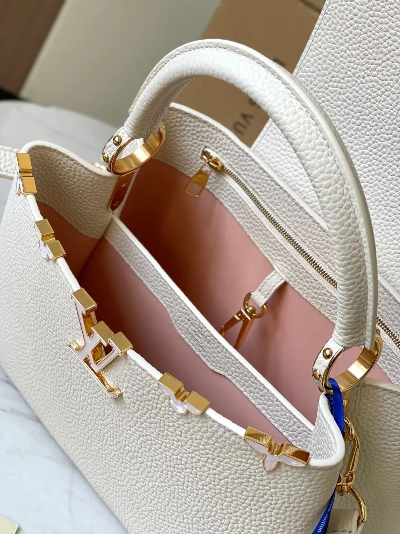 MoistureWicking Louis Vuitton Capucines BB Bags 39959