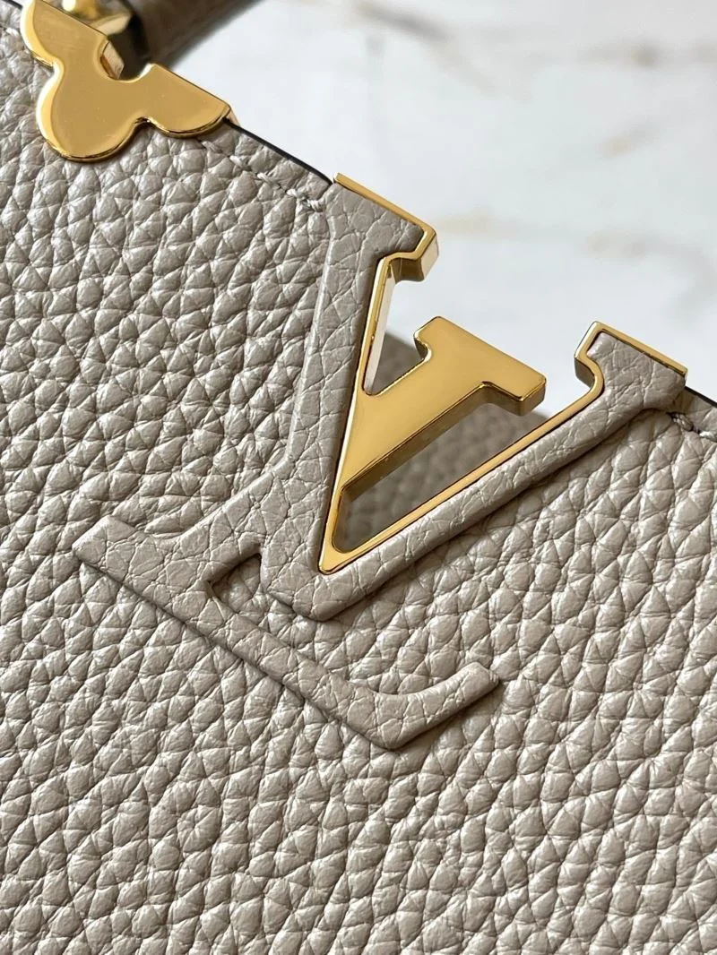 Efficient Louis Vuitton Capucines BB Bags 39997