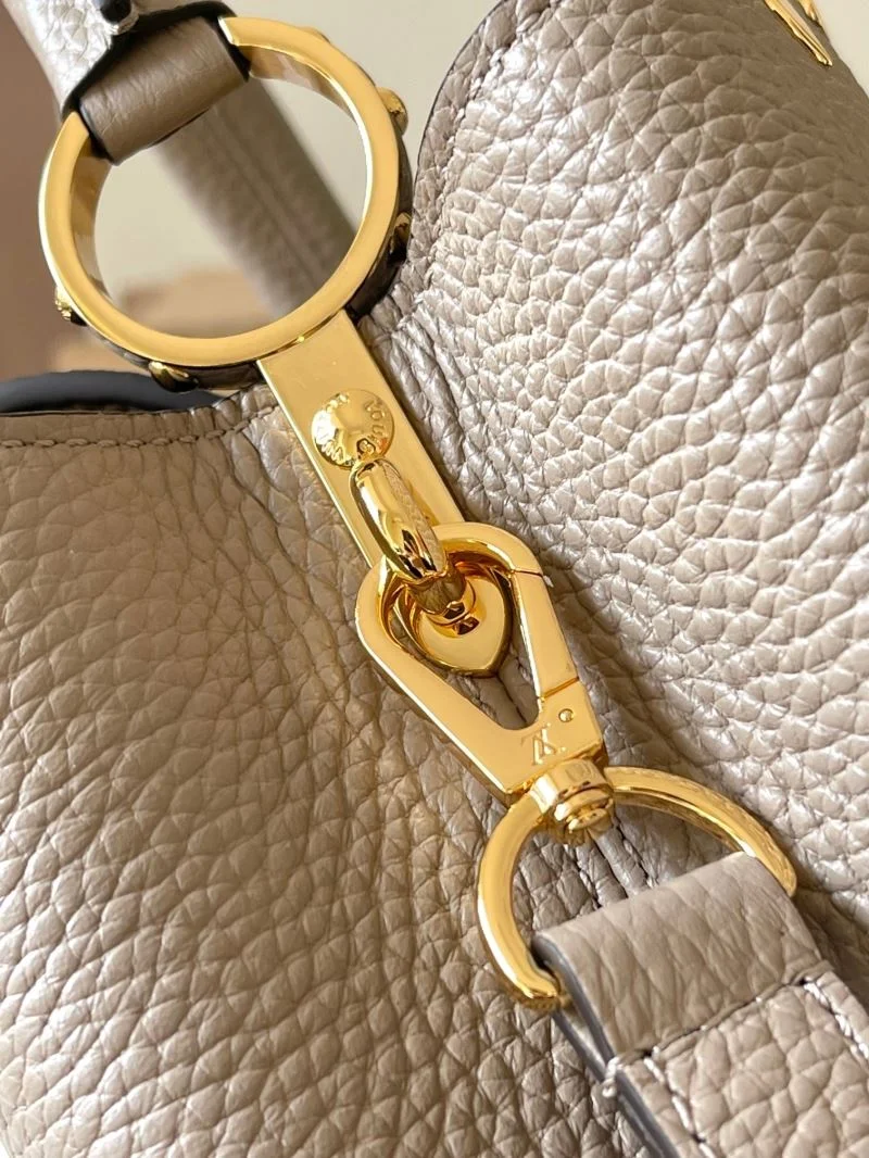 Efficient Louis Vuitton Capucines BB Bags 39997