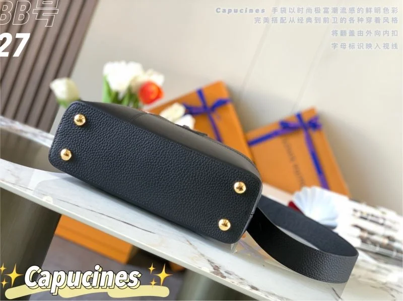 WaterResistant Louis Vuitton Capucines BB Bags 39998
