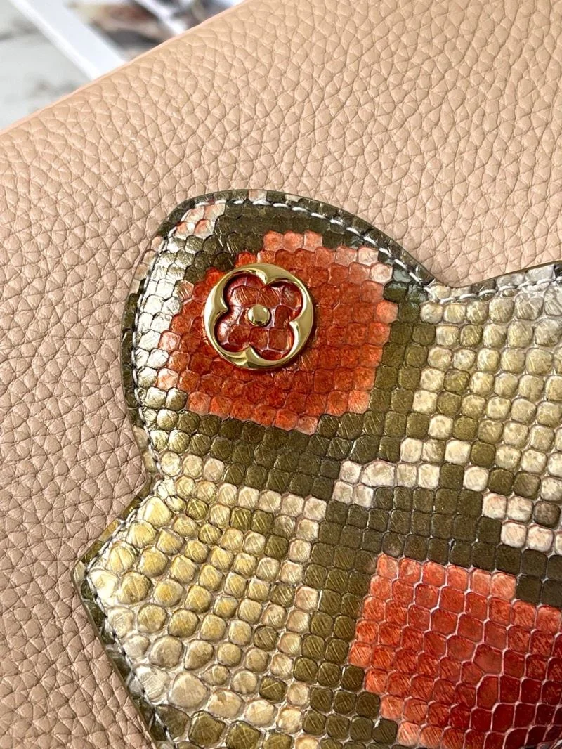 Louis Vuitton Capucines BB Bags Chic 39954