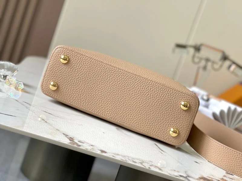 Premium Louis Vuitton Capucines BB Bags 39985