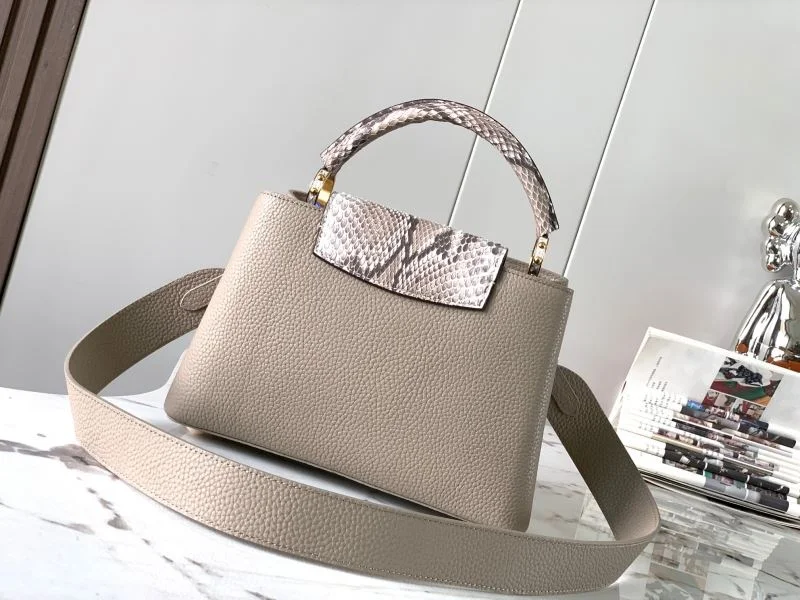 Versatile Louis Vuitton Capucines BB Bags 39953
