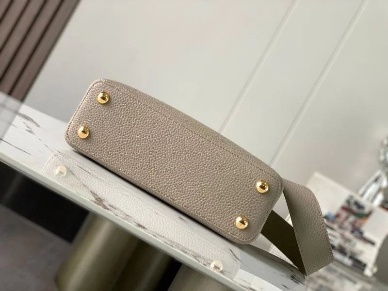 Versatile Louis Vuitton Capucines BB Bags 39953