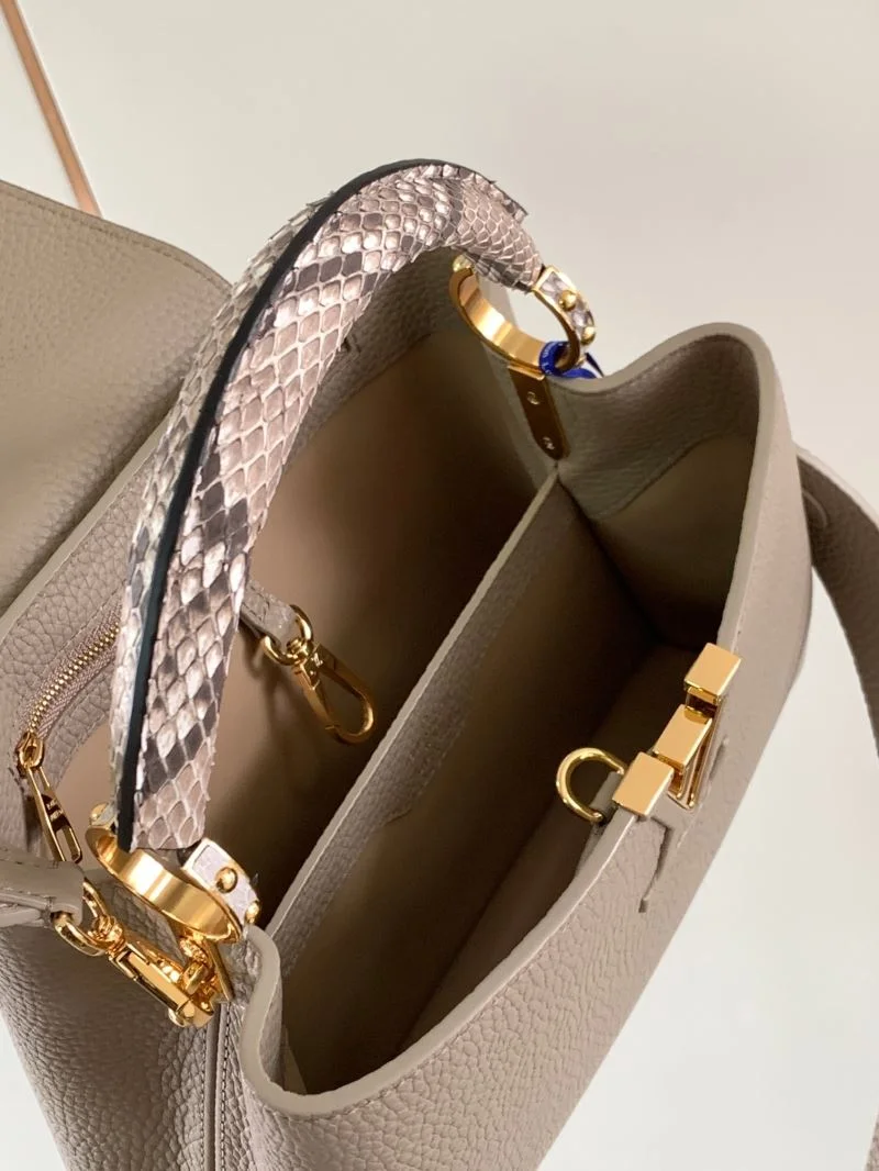 Versatile Louis Vuitton Capucines BB Bags 39953
