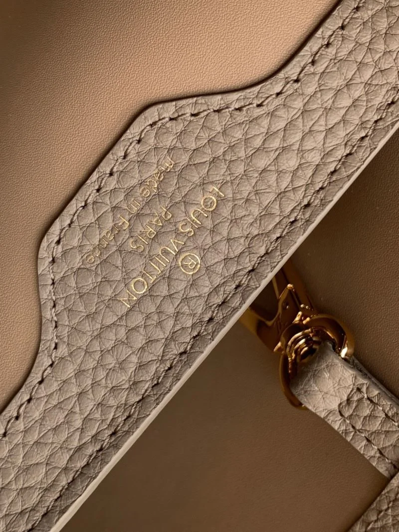Versatile Louis Vuitton Capucines BB Bags 39953