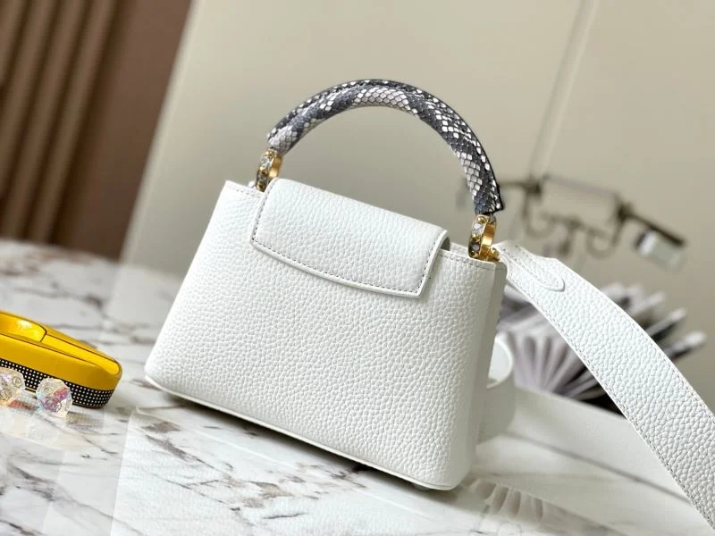 TopPick Louis Vuitton Capucines BB Bags 39950