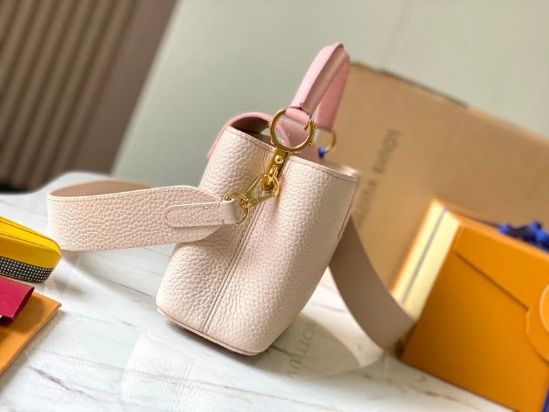 Thermal Louis Vuitton Capucines BB Bags 39992