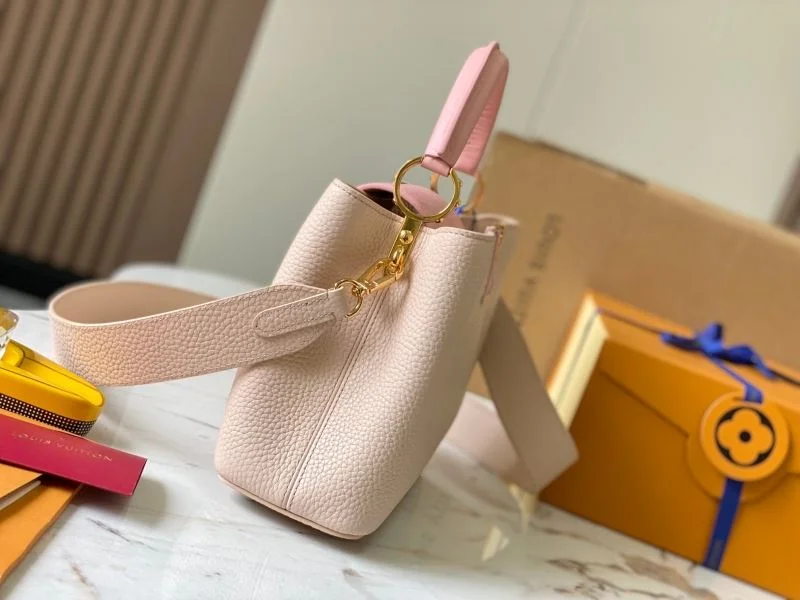 Snug Louis Vuitton Capucines BB Bags 39947