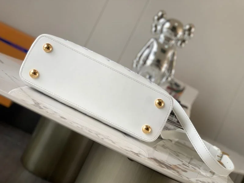 Louis Vuitton Capucines BB Bags Sophisticated 39946