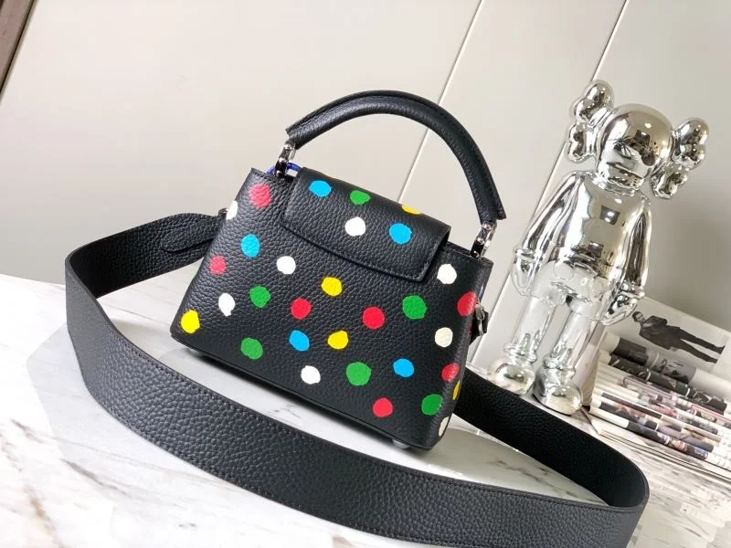 Contemporary Louis Vuitton Capucines BB Bags 39943