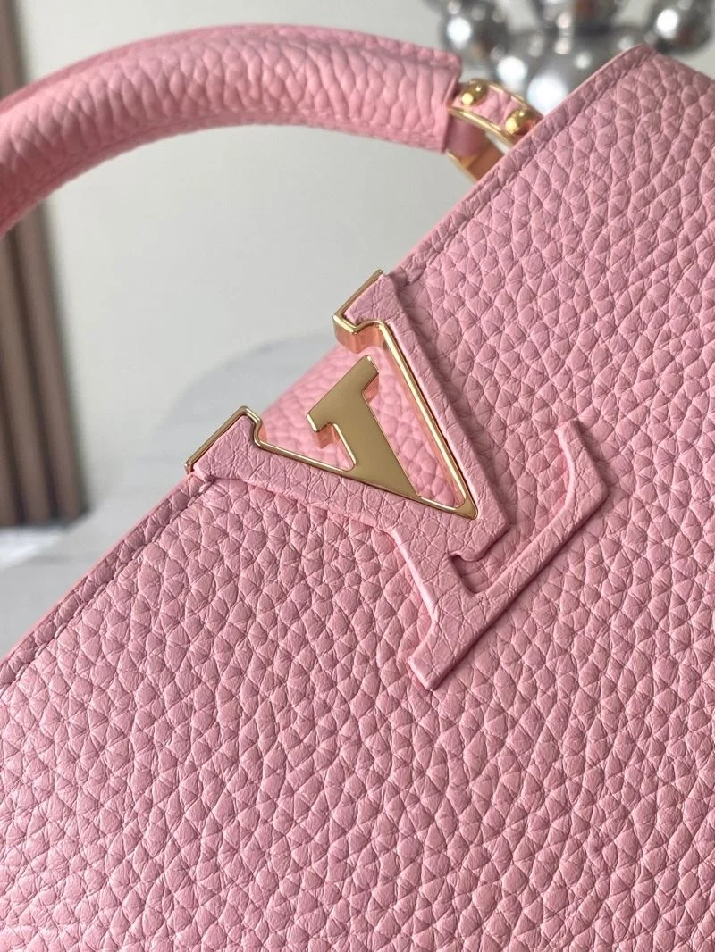 Durable Louis Vuitton Capucines BB Bags 39939