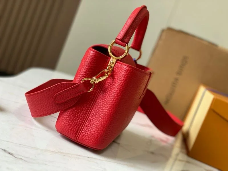 Fashionable Louis Vuitton Capucines BB Bags 39933