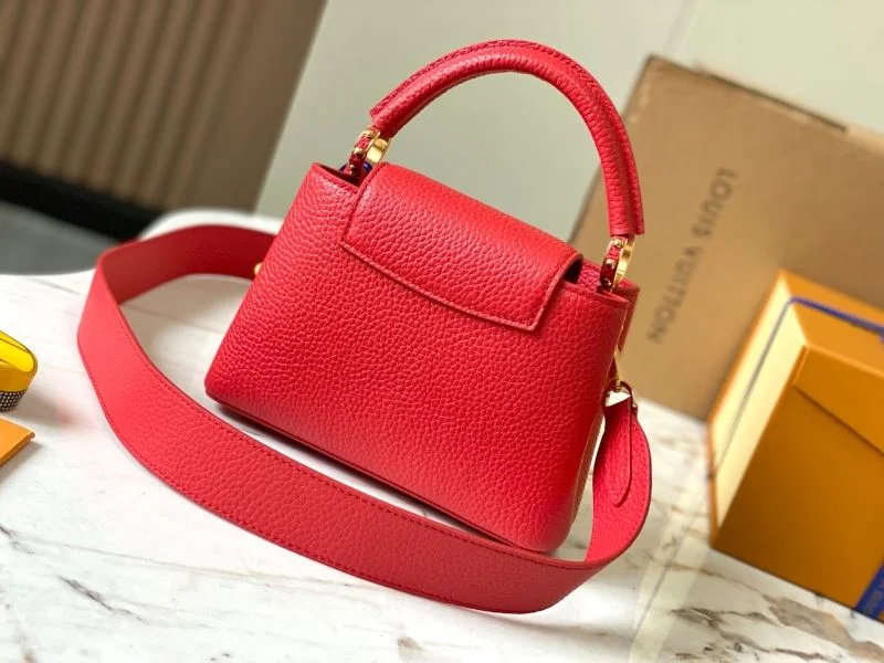 Fashionable Louis Vuitton Capucines BB Bags 39933
