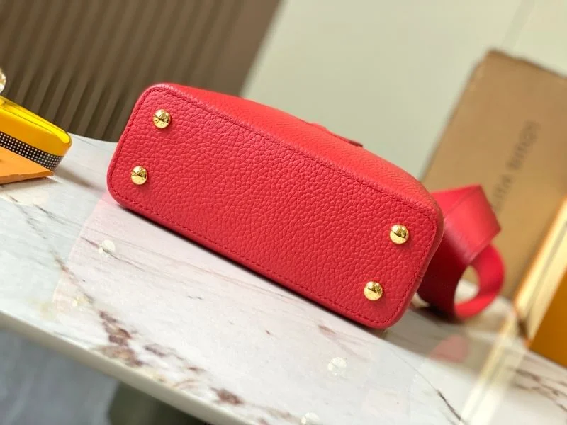 Fashionable Louis Vuitton Capucines BB Bags 39933