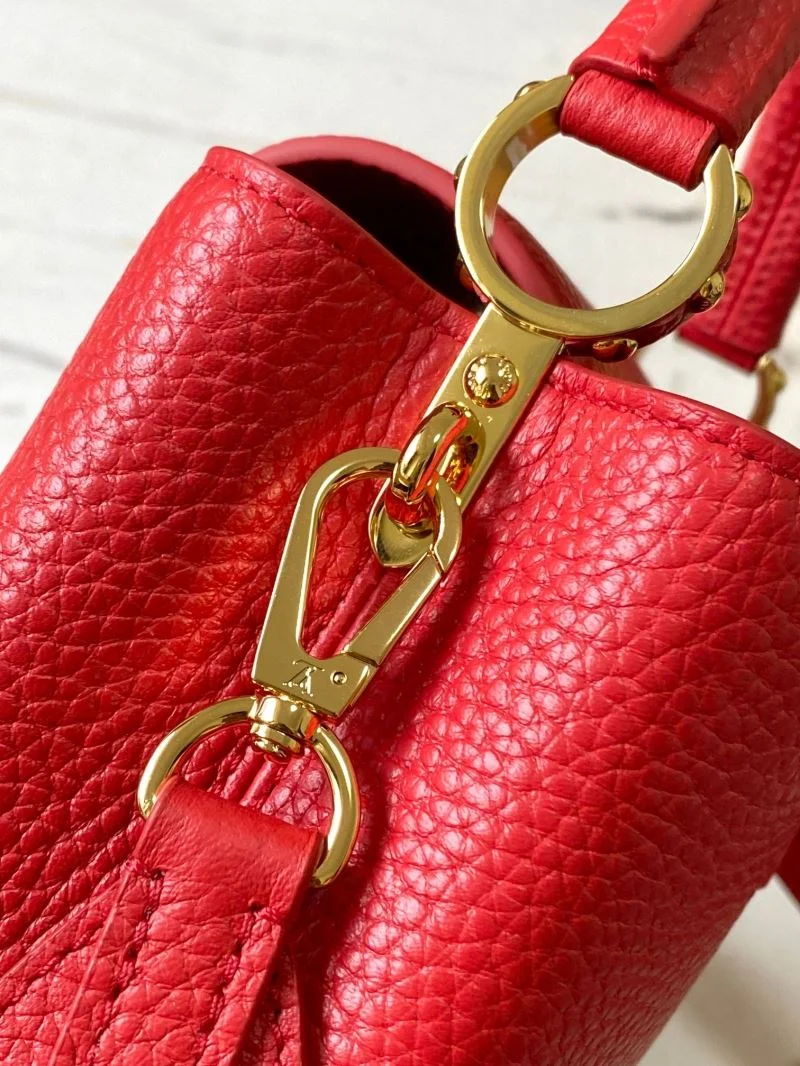 Fashionable Louis Vuitton Capucines BB Bags 39933
