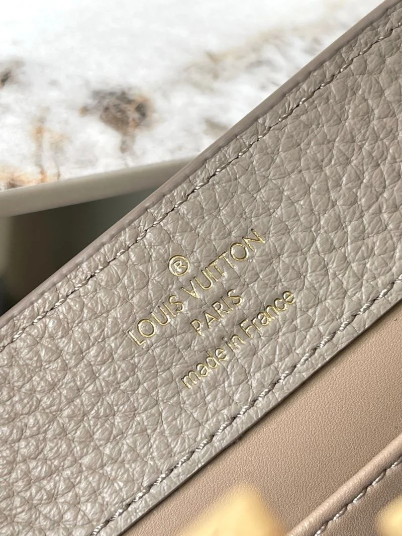 Louis Vuitton Capucines BB Bags Functional 39927