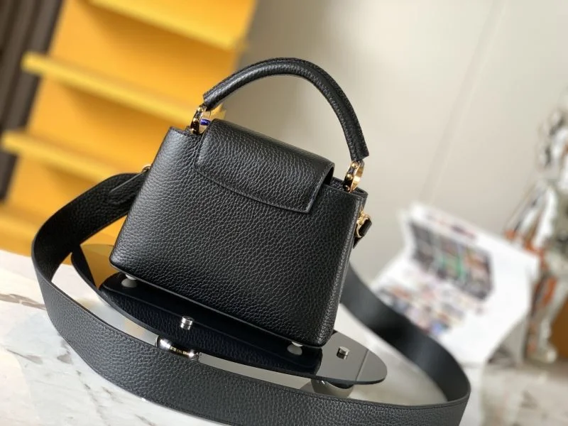 Louis Vuitton Capucines BB Bags Lightweight 39938