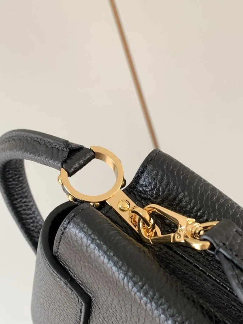 Louis Vuitton Capucines BB Bags Lightweight 39938