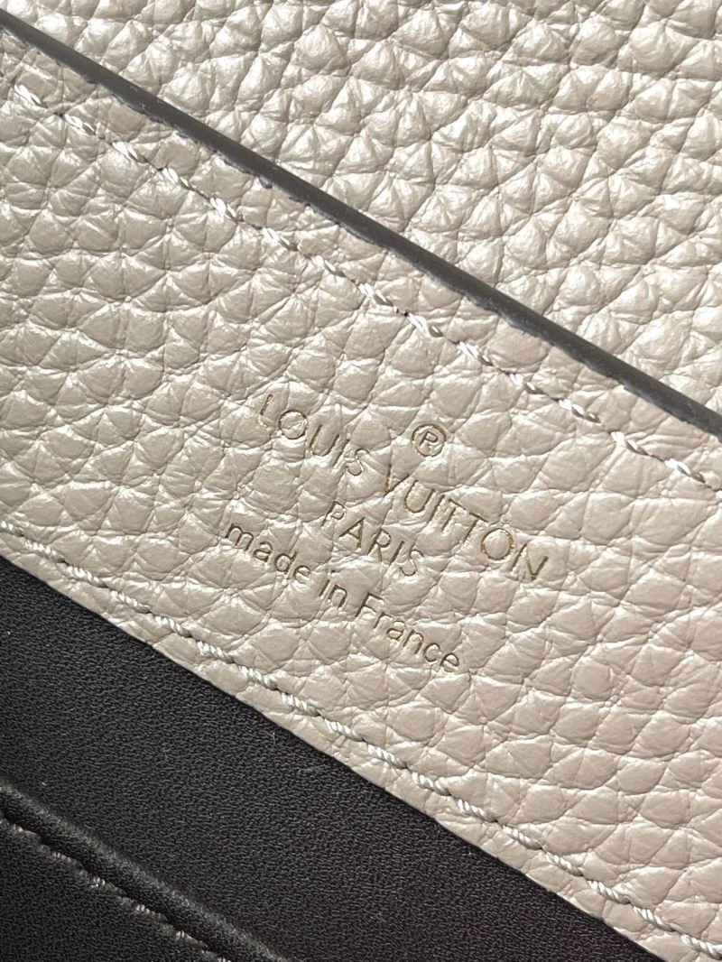 FastDry Louis Vuitton Capucines BB Bags 39922