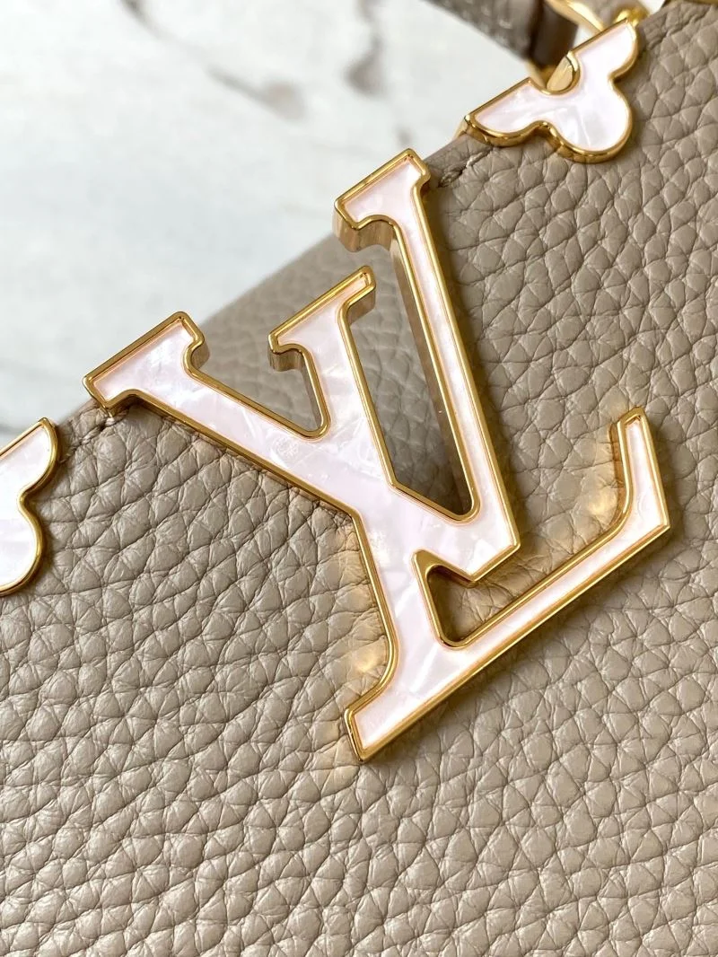 Louis Vuitton Capucines BB Bags Vibrant 39926
