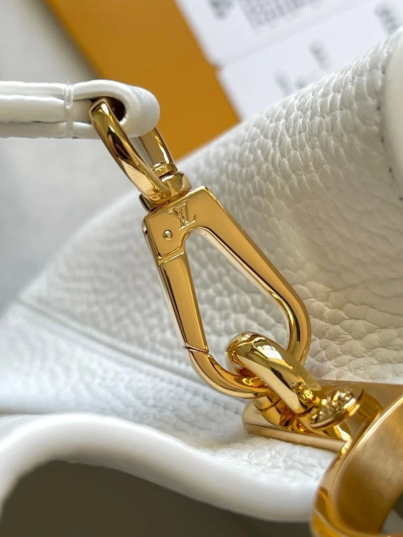 Louis Vuitton Capucines BB Bags UrbanChic 39917