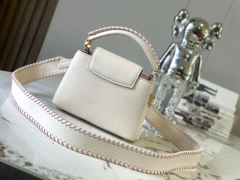 MultiPurpose Louis Vuitton Capucines BB Bags 39910
