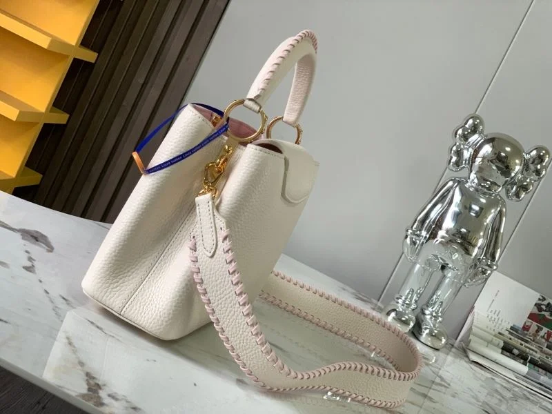 TopPick Louis Vuitton Capucines BB Bags 39908