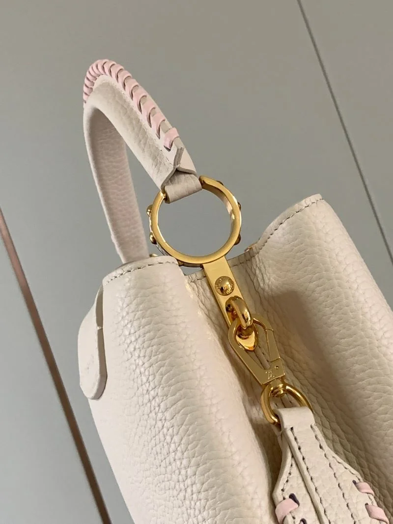 TopPick Louis Vuitton Capucines BB Bags 39908