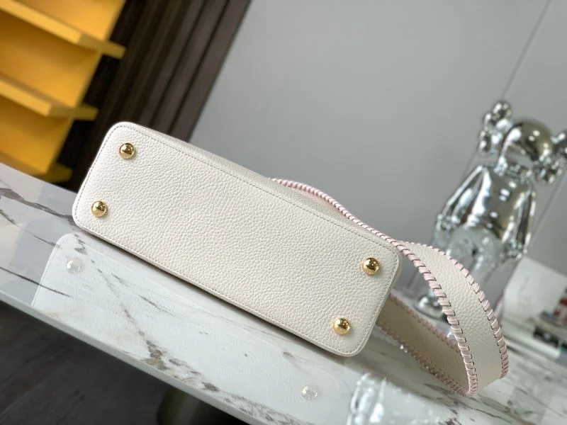 Louis Vuitton Capucines BB Bags Versatile 39972