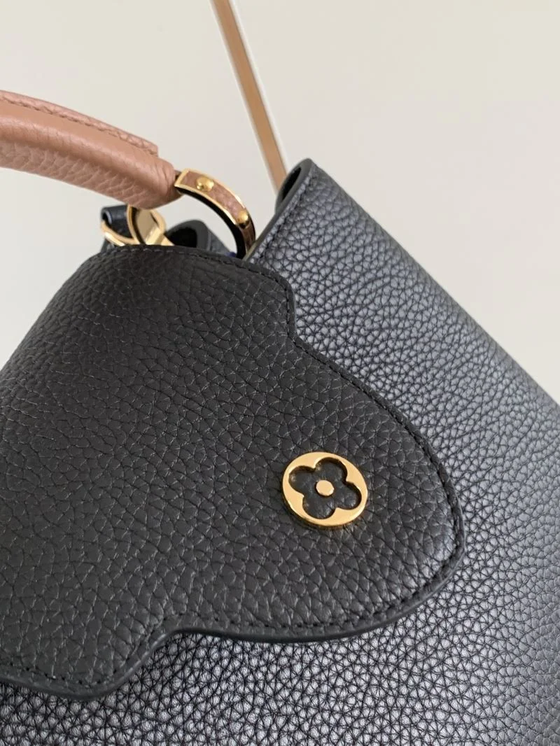 Breathable Louis Vuitton Capucines BB Bags 39895