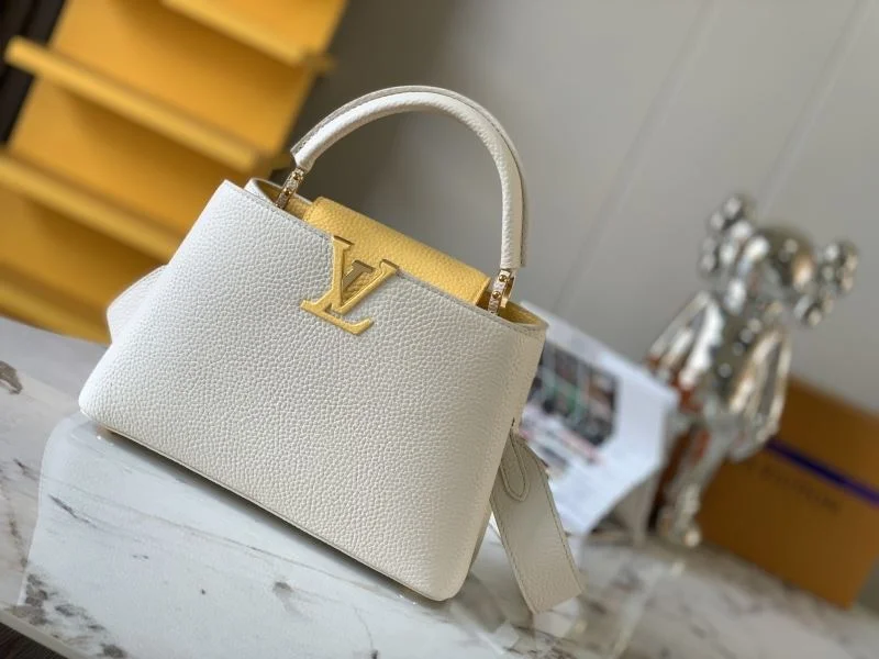 Refined Louis Vuitton Capucines BB Bags 39890
