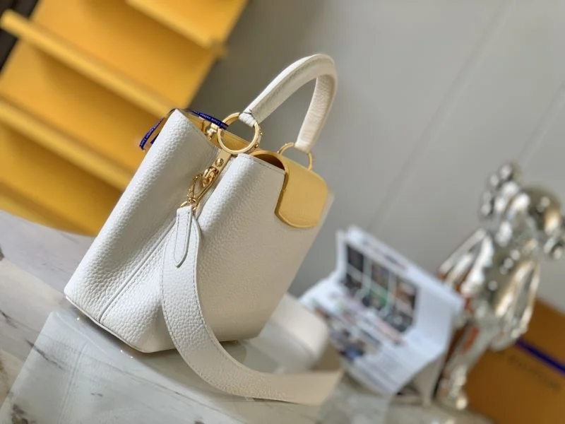 Refined Louis Vuitton Capucines BB Bags 39890