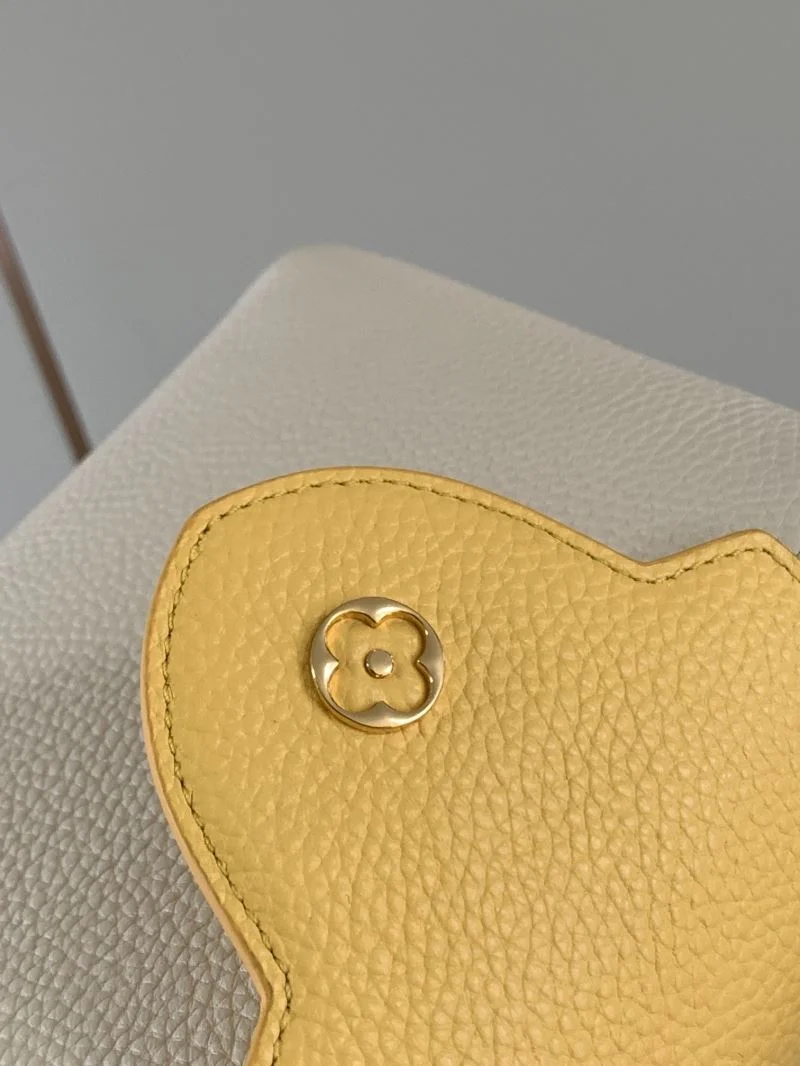 Refined Louis Vuitton Capucines BB Bags 39890