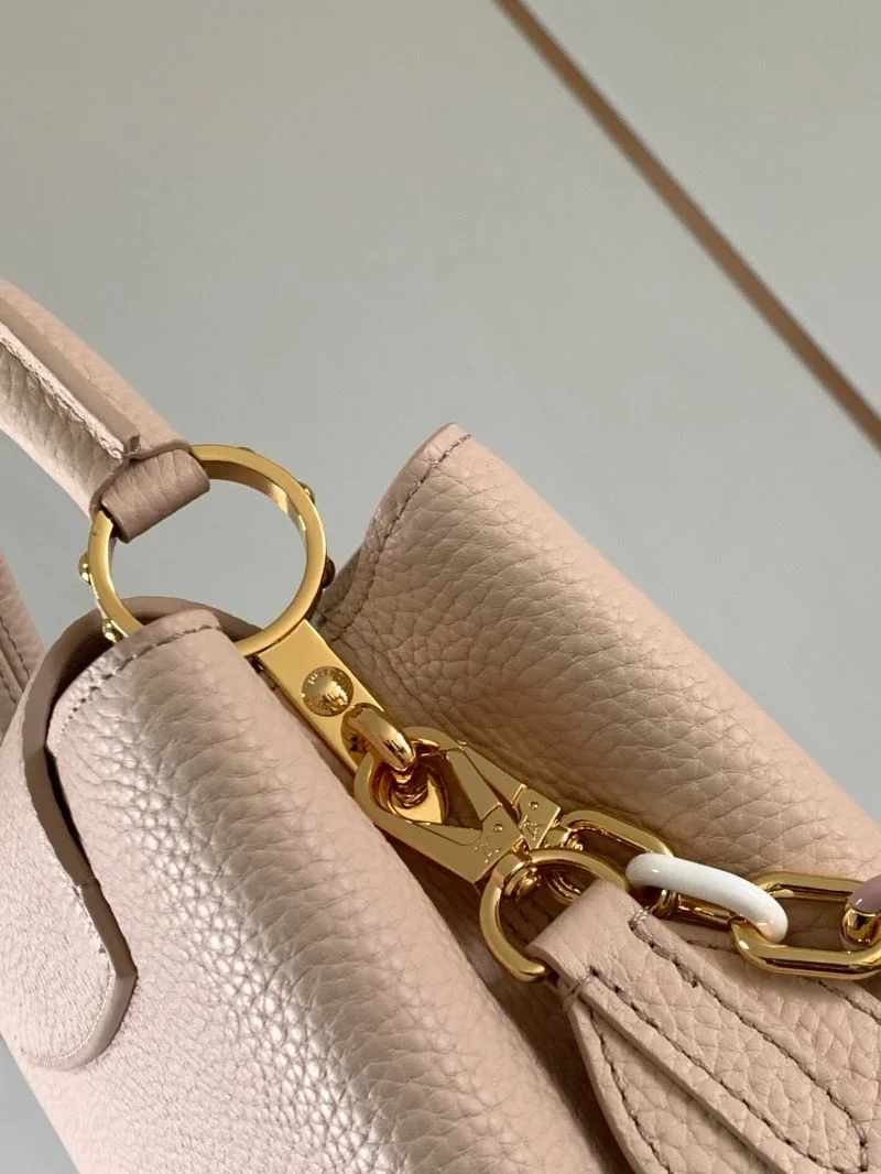 Louis Vuitton Capucines BB Bags Minimalist 39877