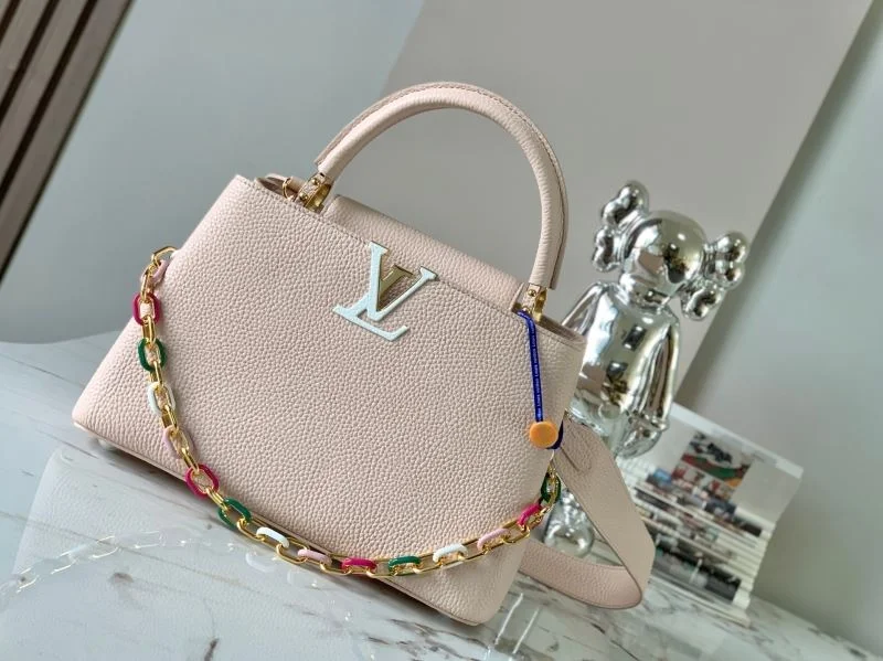 Sporty Louis Vuitton Capucines BB Bags 39912