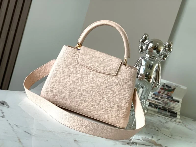 Sporty Louis Vuitton Capucines BB Bags 39912