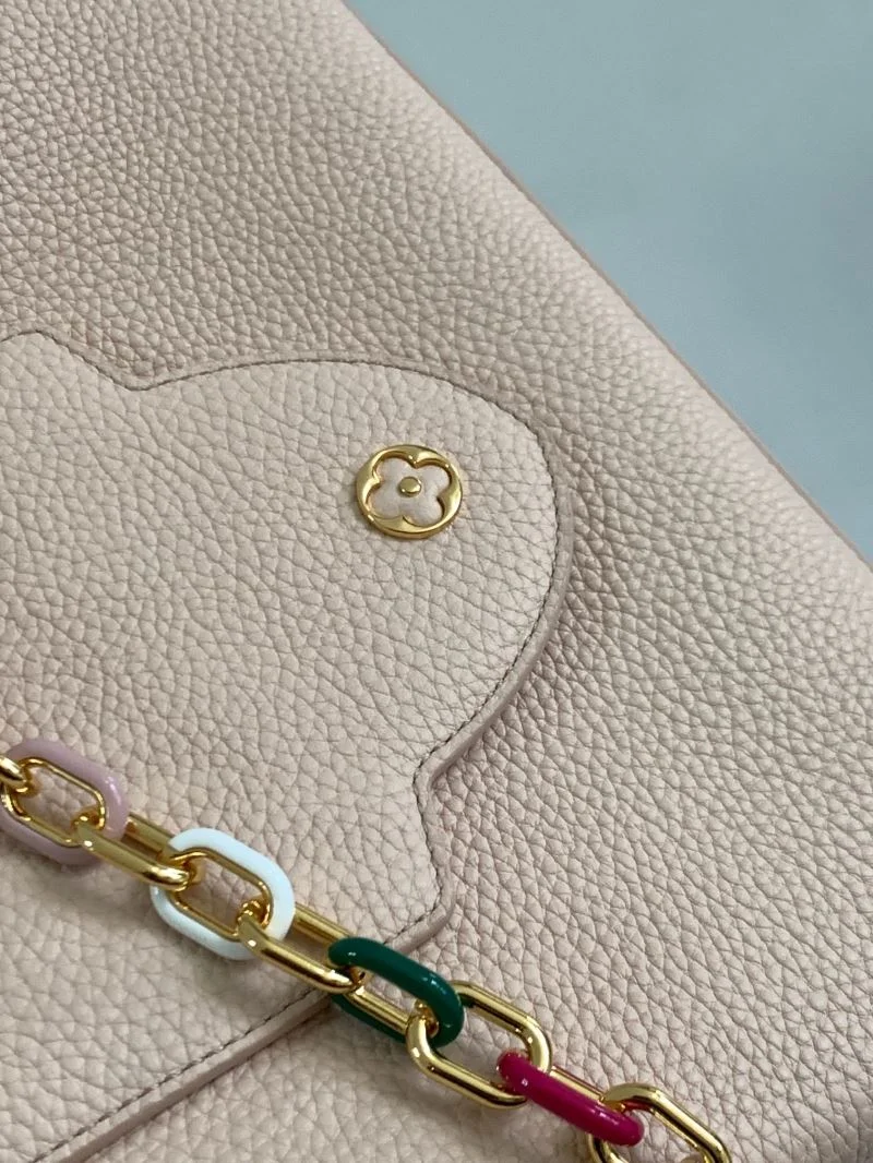 Sporty Louis Vuitton Capucines BB Bags 39912
