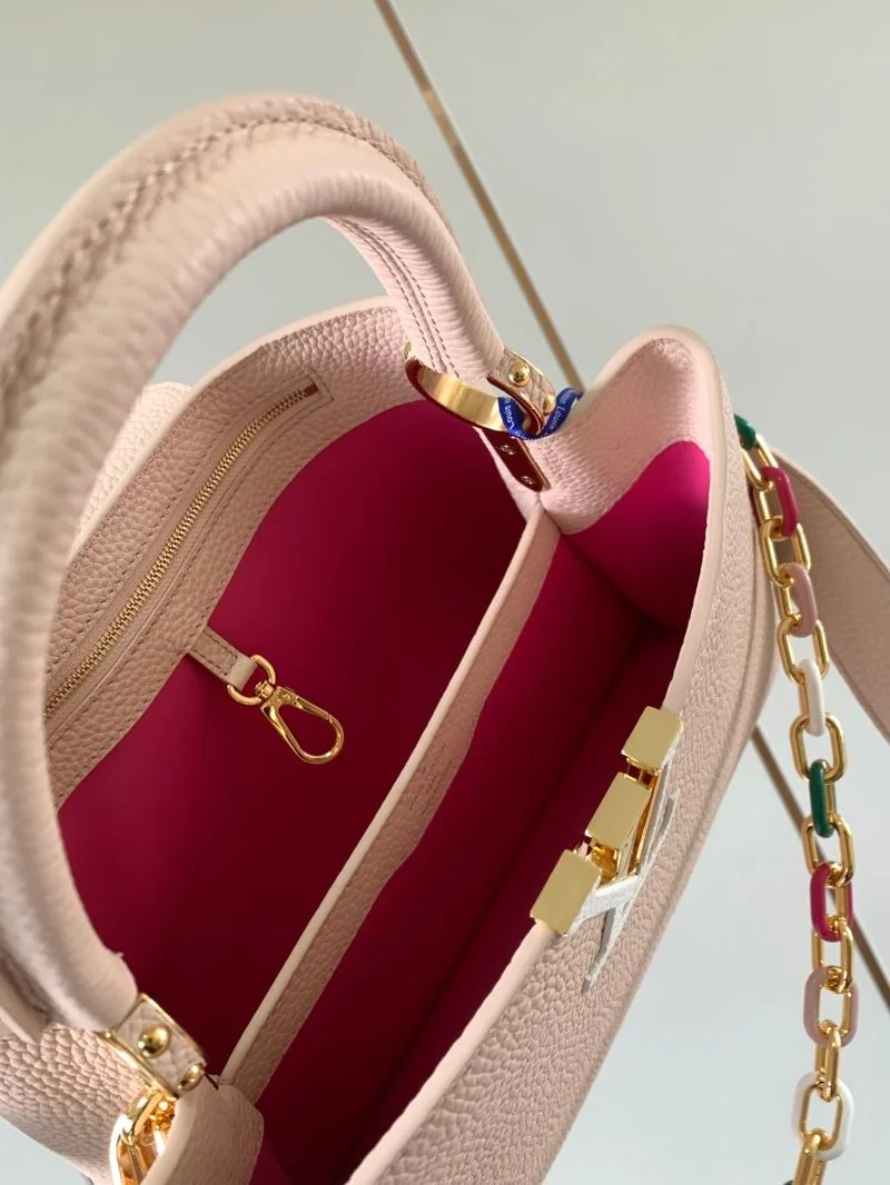 Sporty Louis Vuitton Capucines BB Bags 39912
